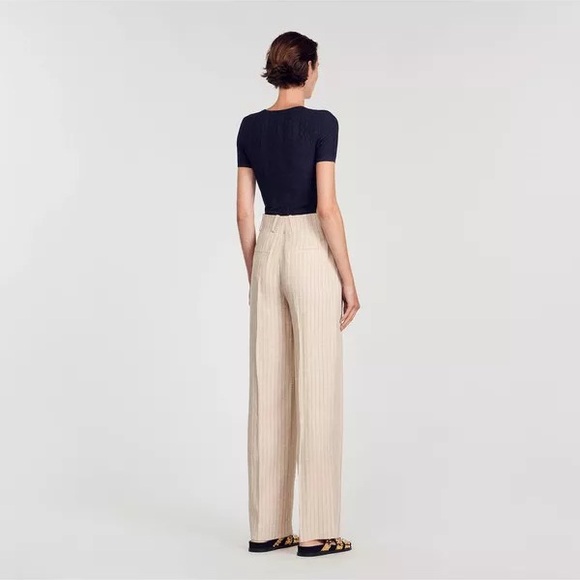 ❗️SOLD❗️✨HOST PICK✨ SANDRO NAVY TOP (Size L) - Picture 3 of 10